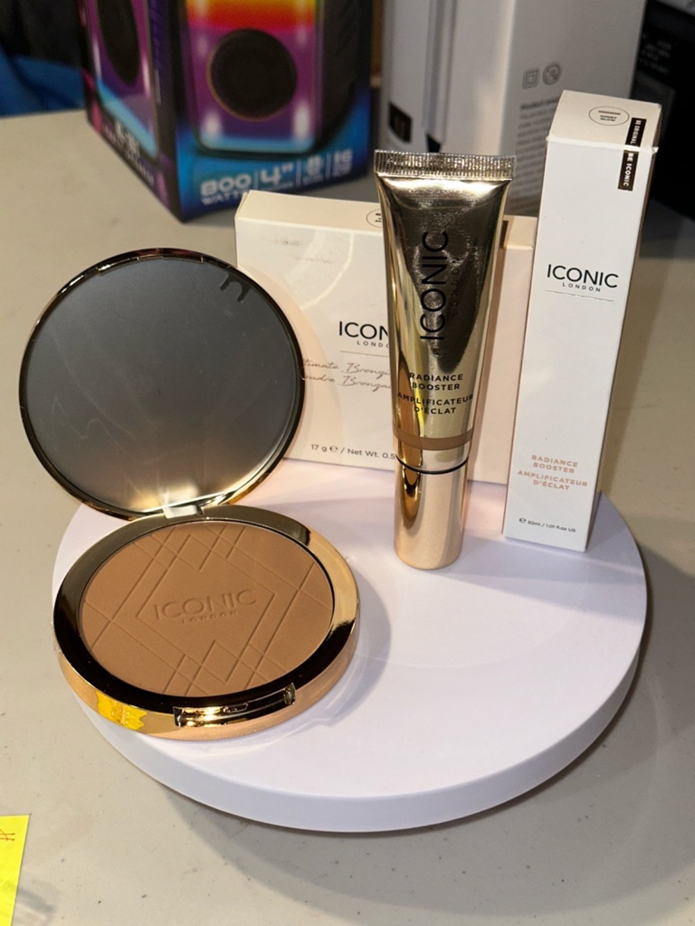 ICONIC London Bronzer Compact and Radiance Booster —